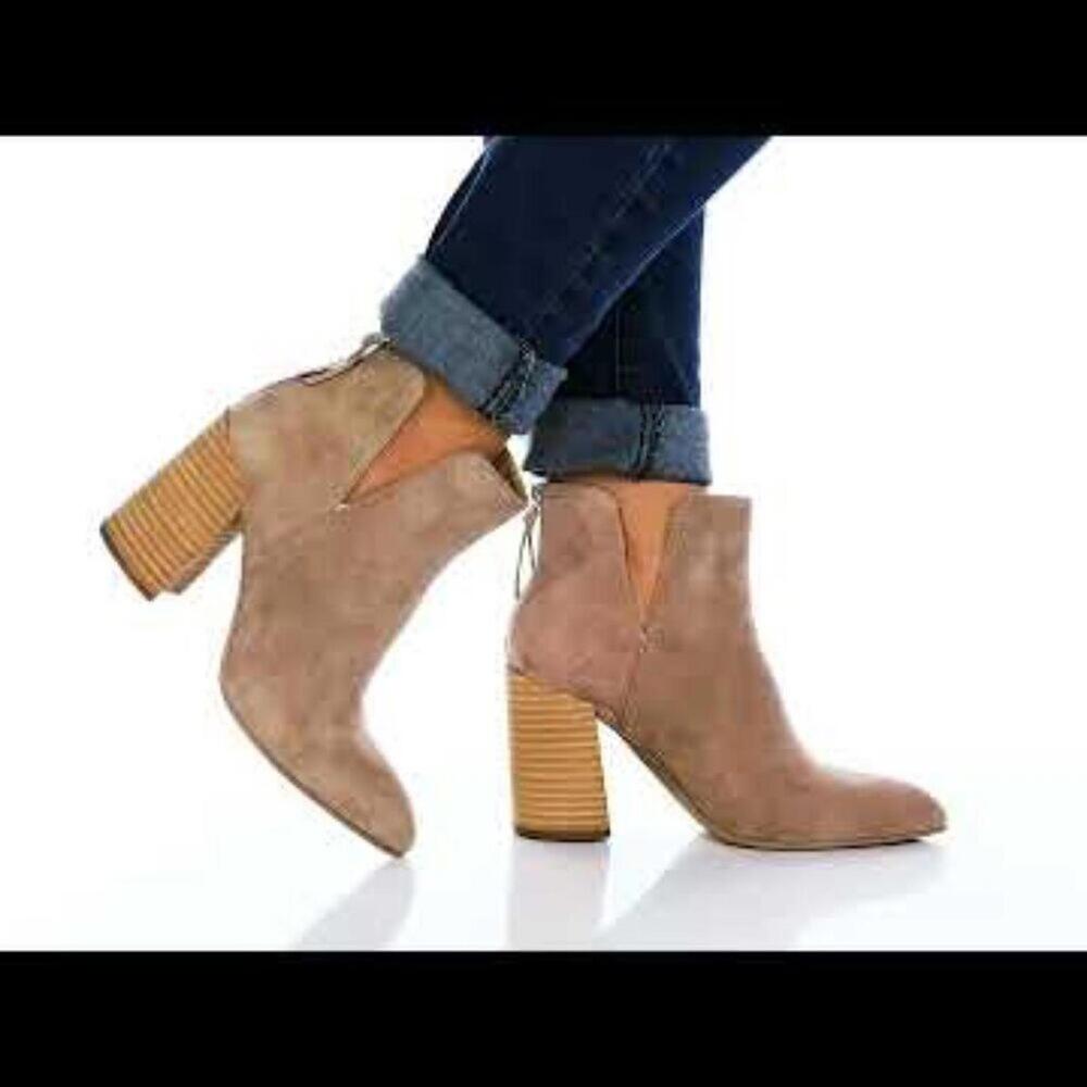 Thrived Taupe Suede Bootie Steve Madden brand new Size 10
